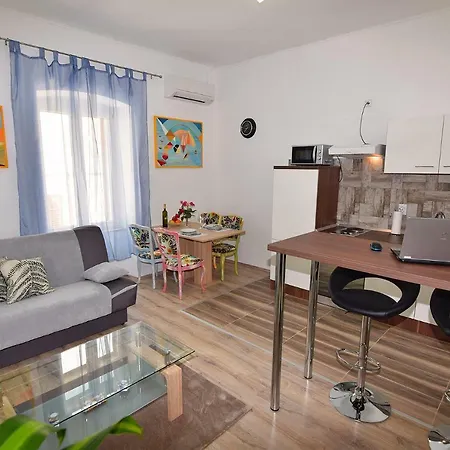 Apartment Nerea Pula
